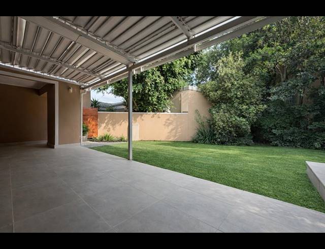 2 BEDROOM PROPERTY TO RENT IN WATERKLOOF RIDGE